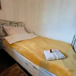 Teodozia Pod Gwiazdami Bed & Breakfast